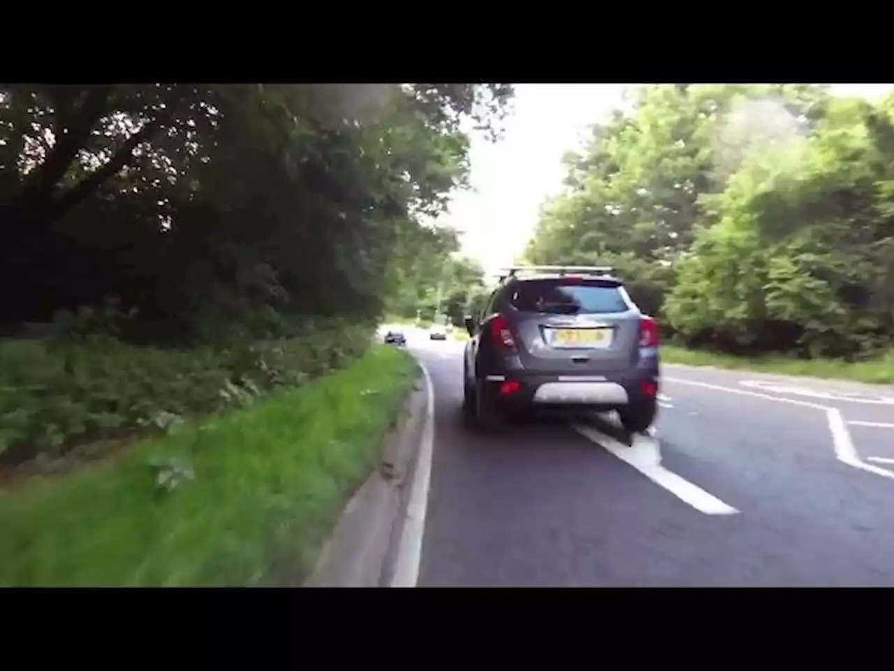 Near Miss of the Day 816: Driver surrenders licence after sideswiping cyclist at 50mph