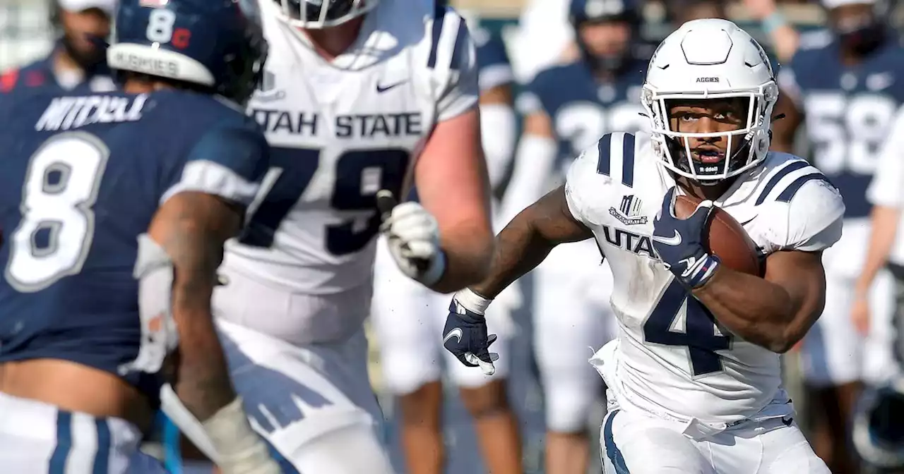 Logan Bonner’s 3 TD passes lead Utah State past UConn 31-20