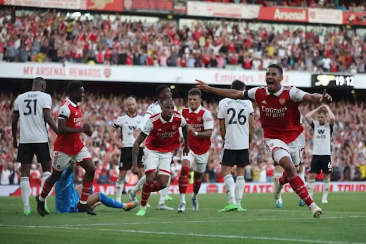 Sikat Fulham 2-1, Arsenal Ciptakan Quattrick