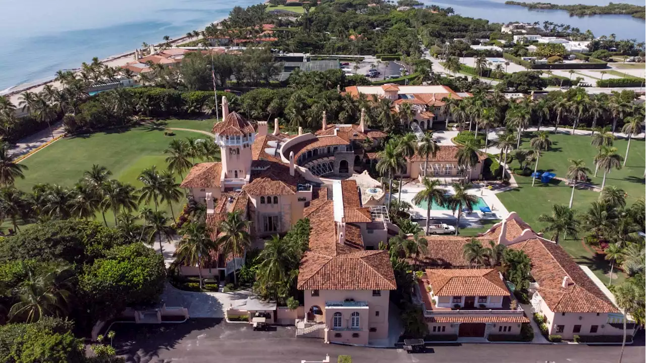 Intelligence Officials to Evaluate Risks From Missing Mar-a-Lago Docs