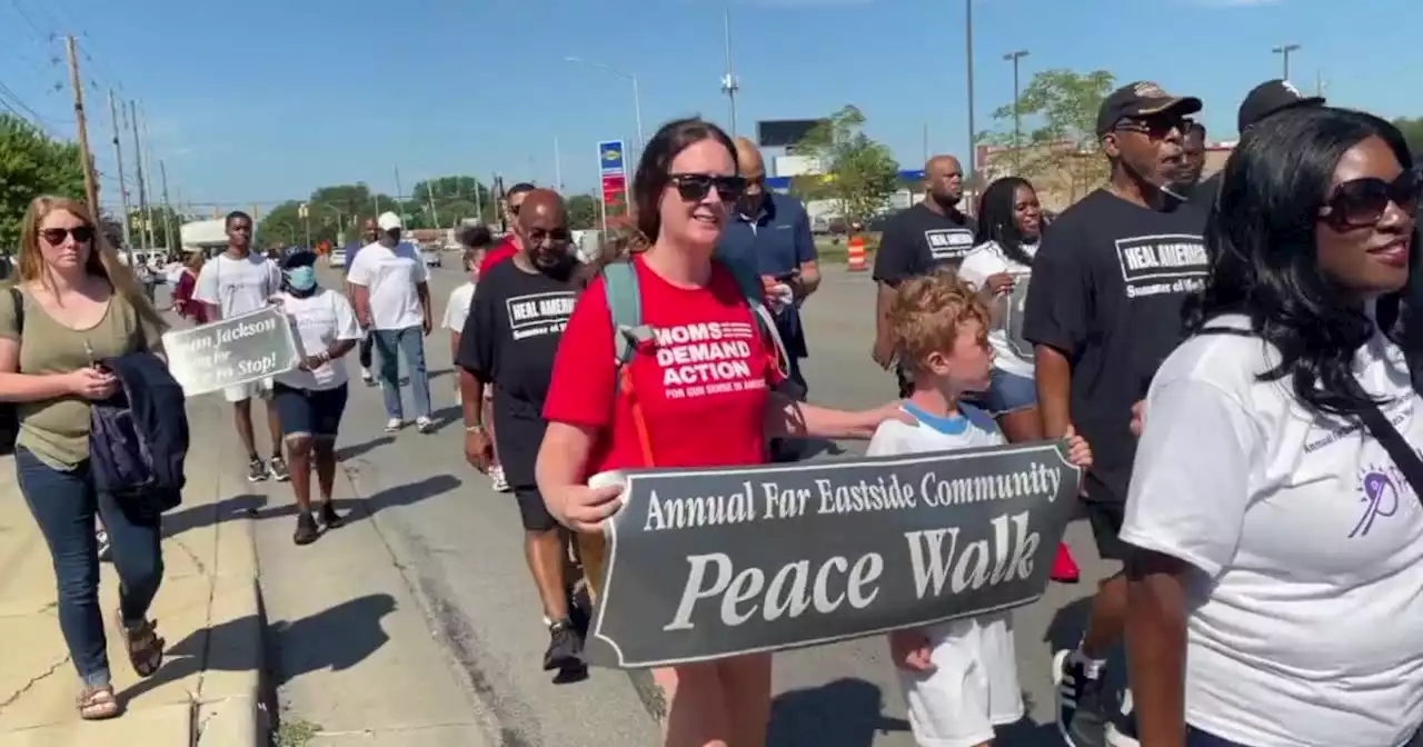 Far Eastside community, Indianapolis officials call for peace during walk