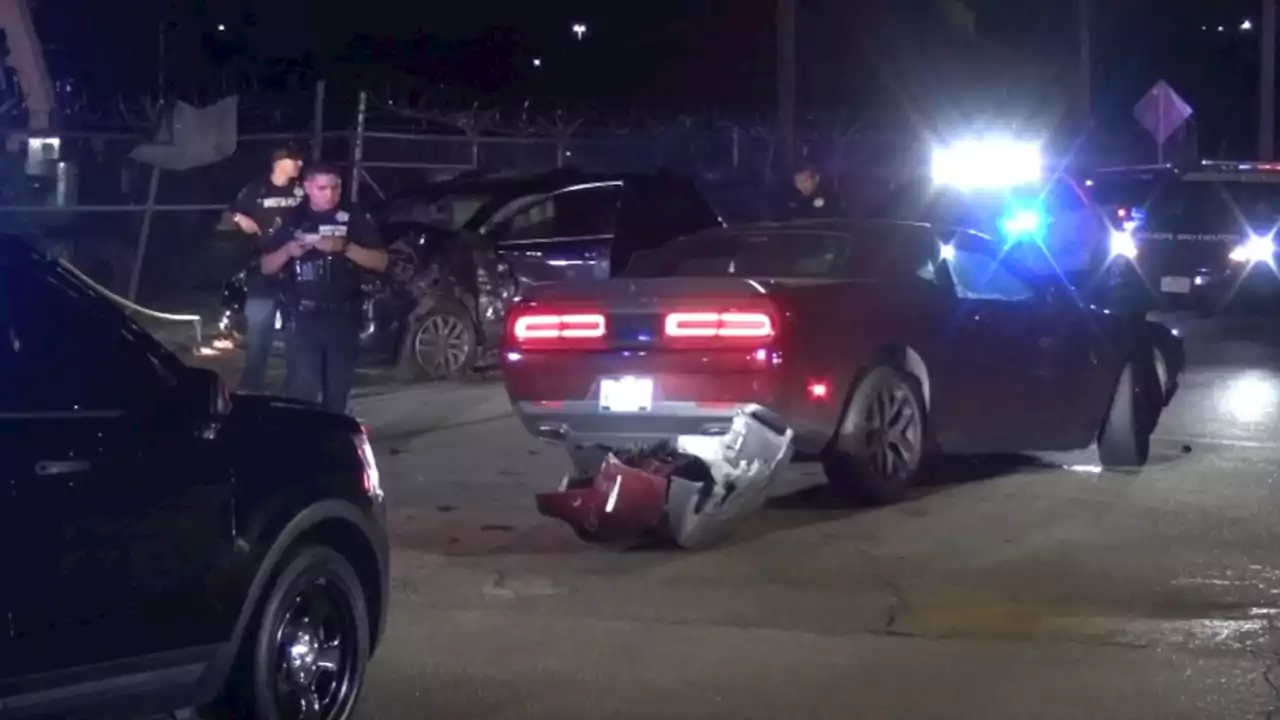 Uber Eats driver hit during police chase by suspect in stolen vehicle in NE Houston, HPD says