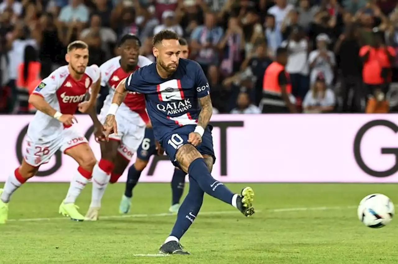 Momen Langka Terjadi saat PSG Nyaris Kalah dari AS Monaco, Kylian Mbappe Biarkan Neymar Ambil Penalti - Bolasport.com