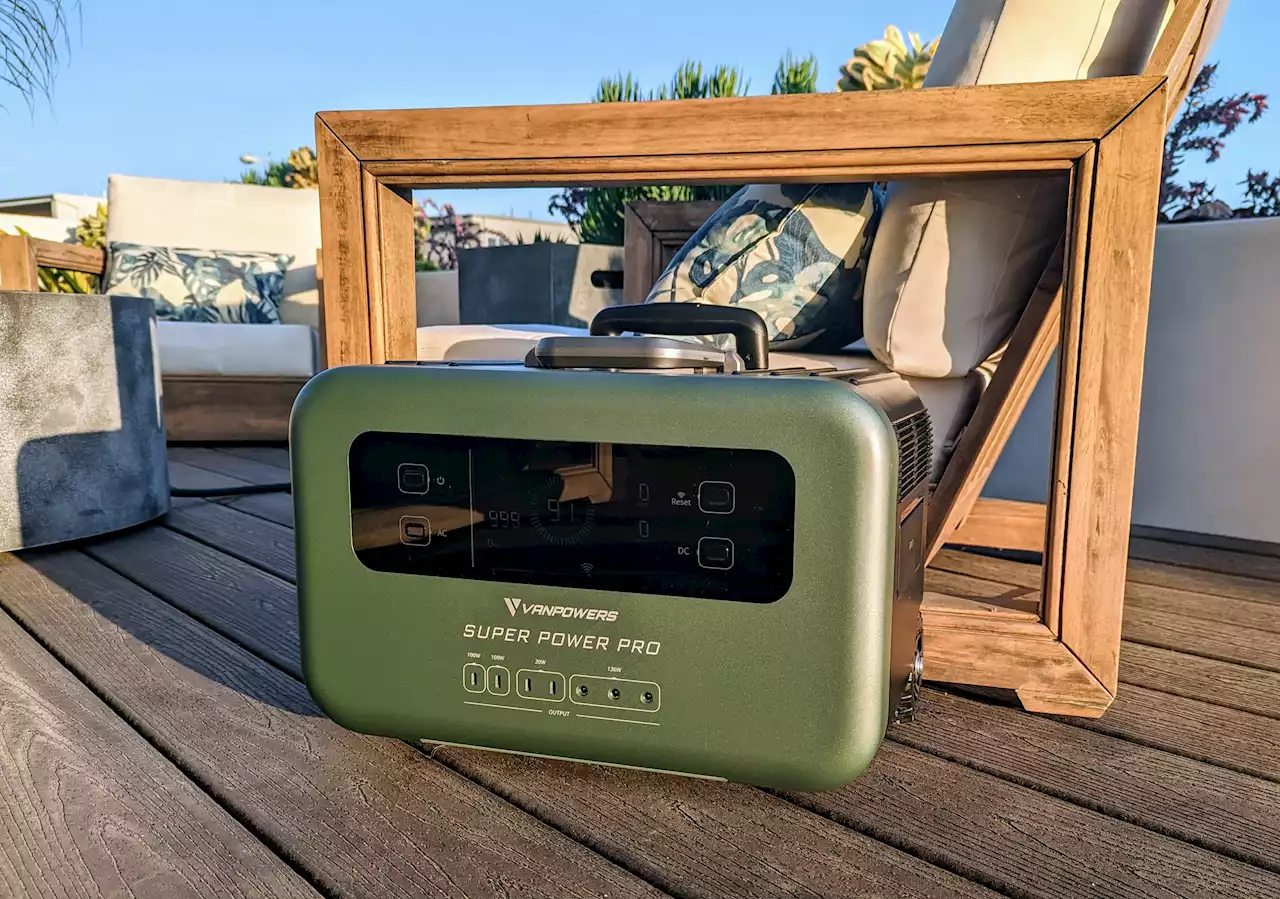 CleanTechnica Tested: Vanpowers Super Power Pro 2000 Portable Power Station