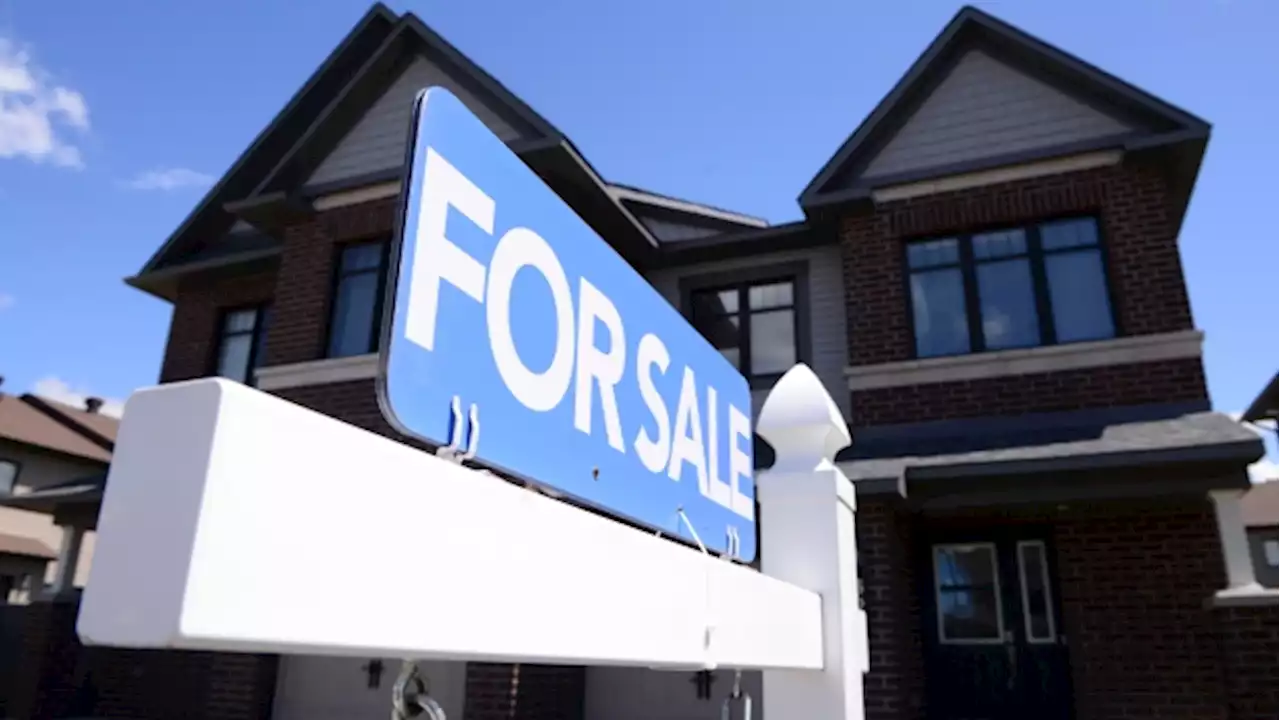 TD Bank sees up to 25% drop in Canadian home prices by early 2023