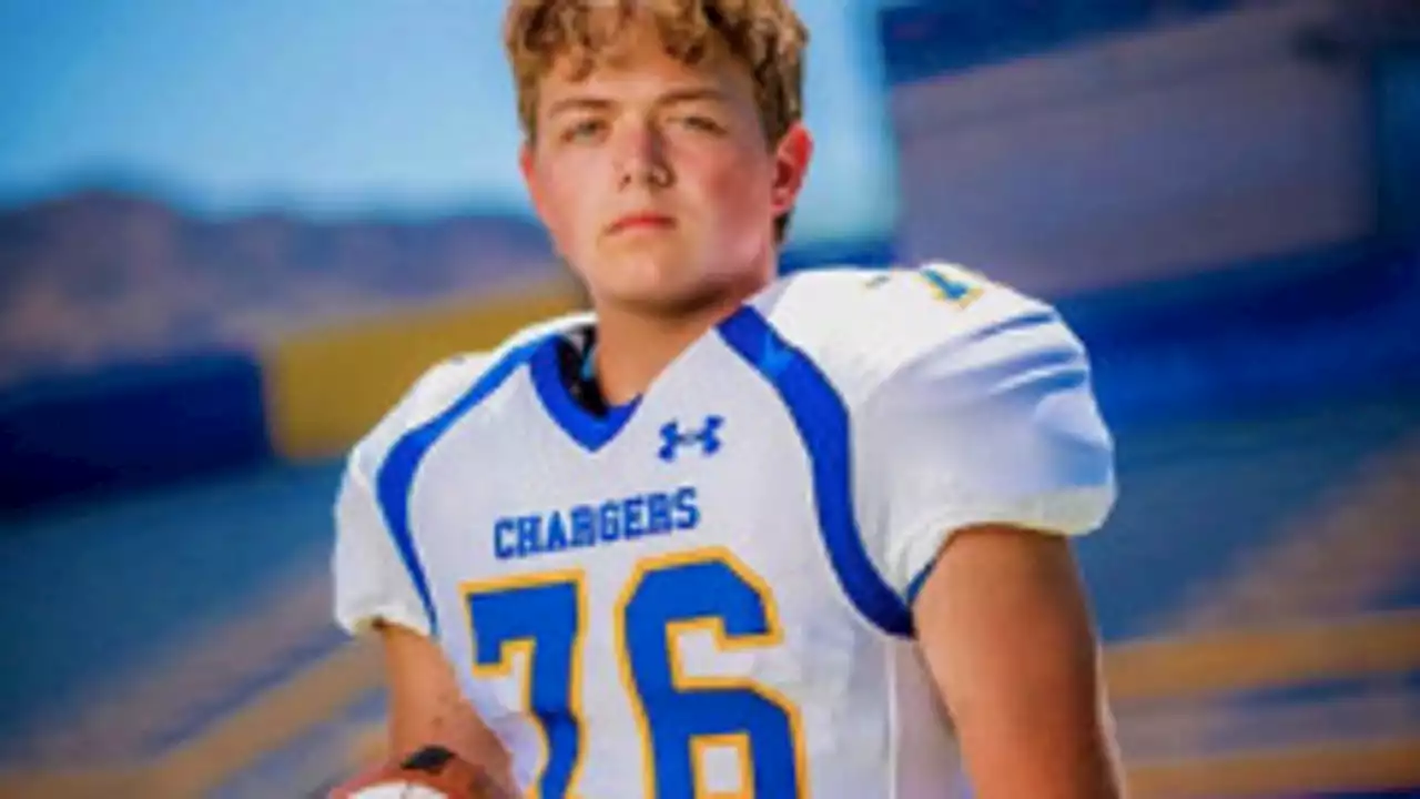 Agoura Hills community mourns death of teen football player Carter Stone