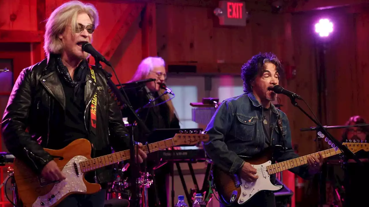 John Oates reflects on 50-year career before headlining Indy music festival with Daryl Hall