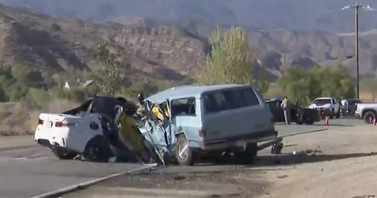 Three killed in fiery car crash in Santa Clarita