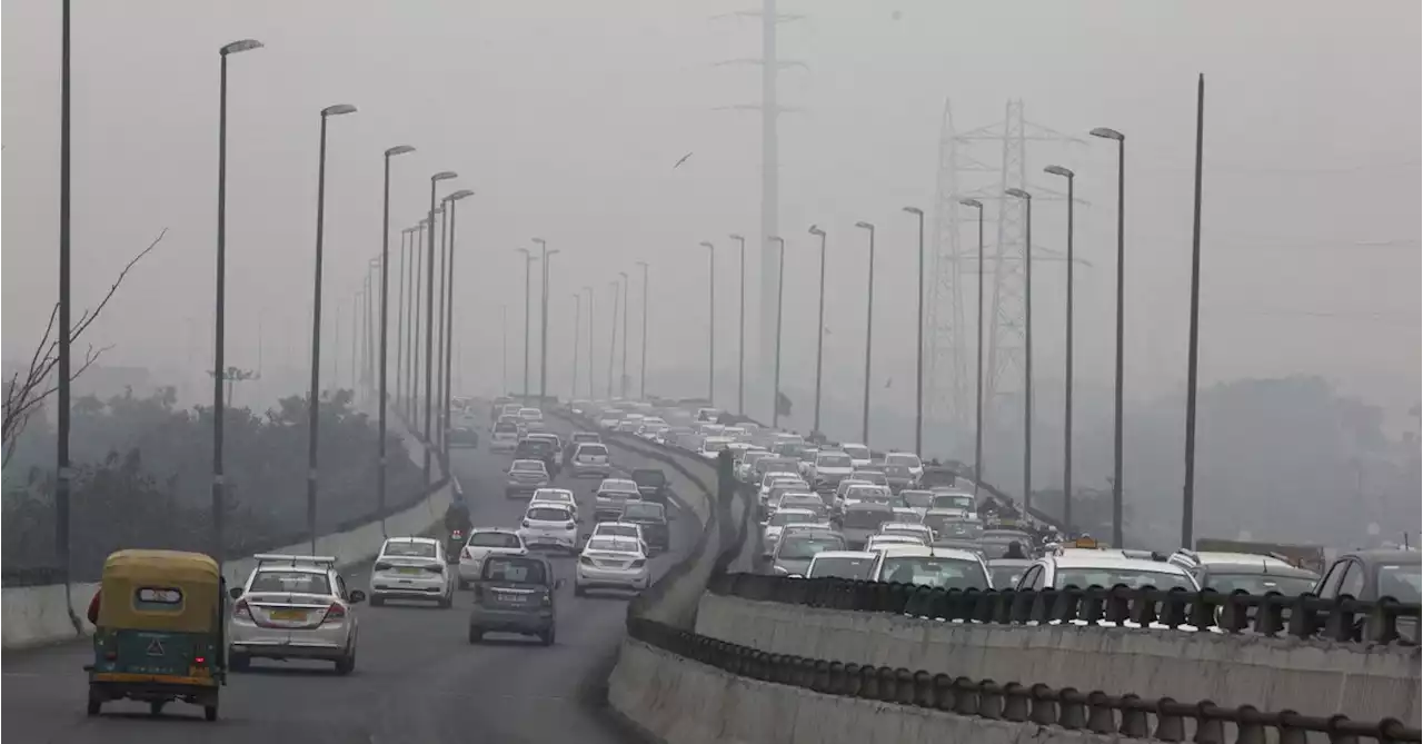 India's state-funded helmet promises 'fresh air' in battle on winter smog