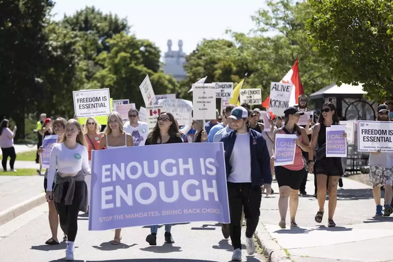 'Only the beginning'': Hundreds protest Western University vaccine mandate