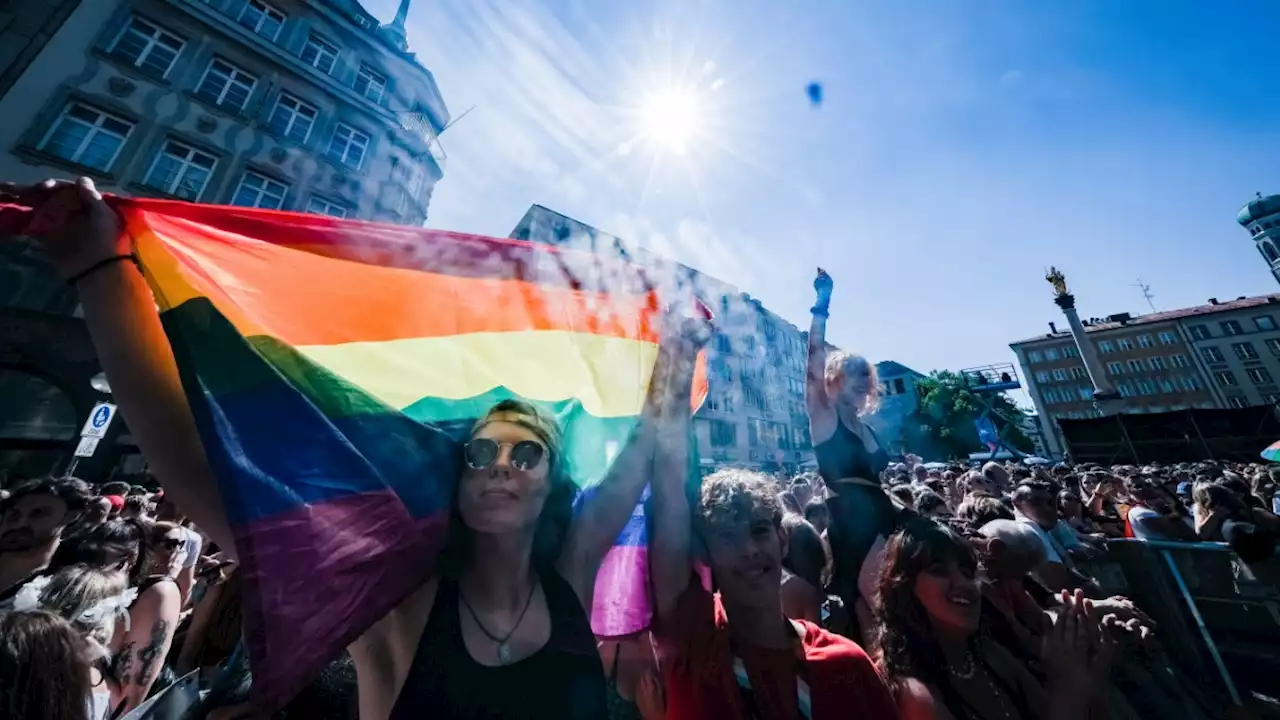 München: CSD 2023 einen Monat früher