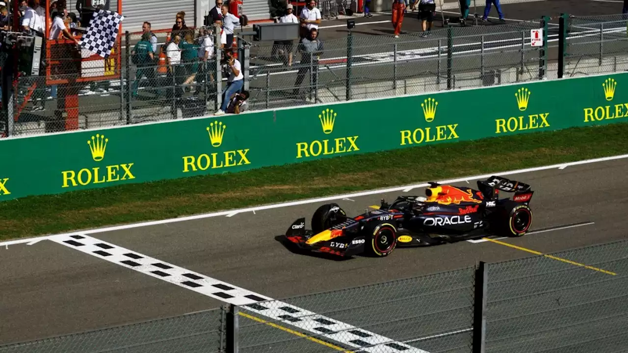 Formel 1: Verstappen fliegt durch das Feld