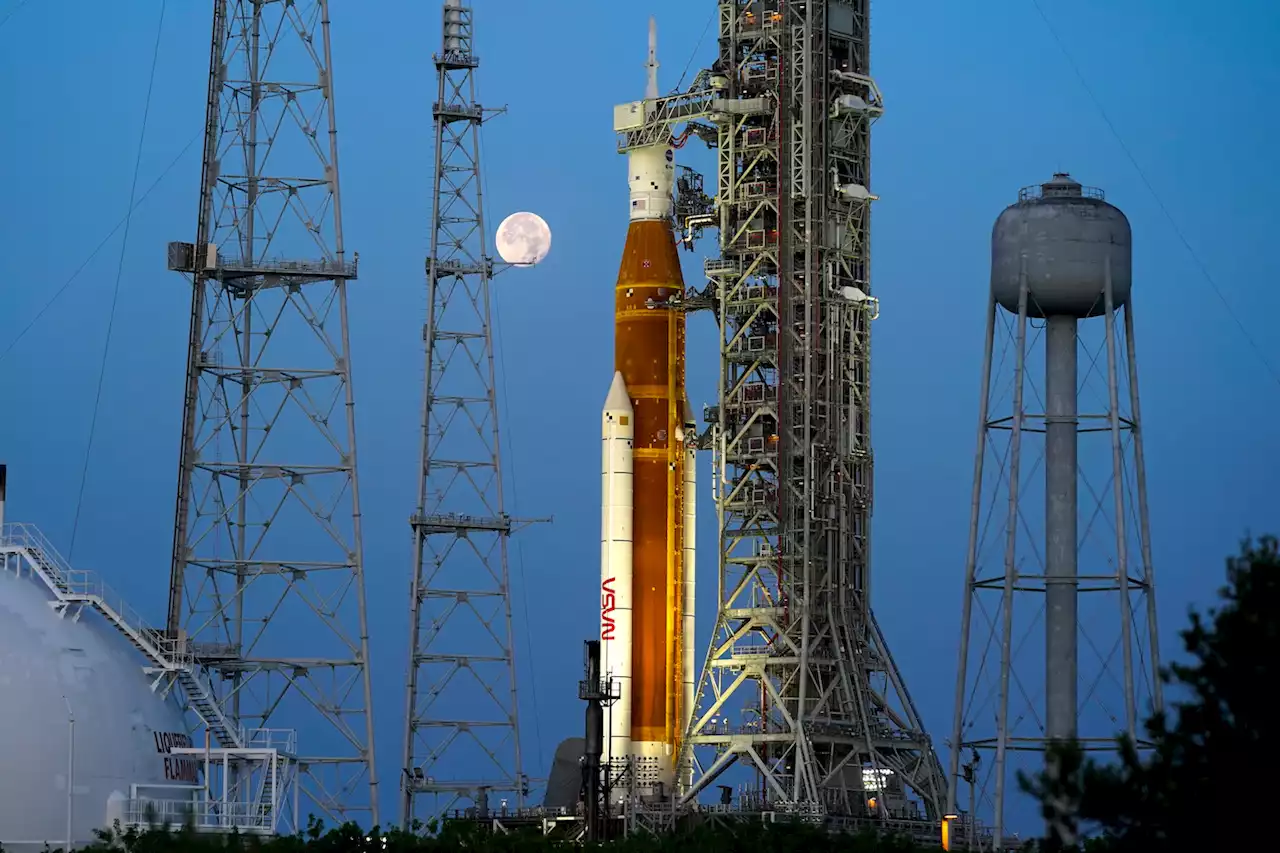 Live updates: Artemis 1 launch is first of NASA’s plan to return to the moon