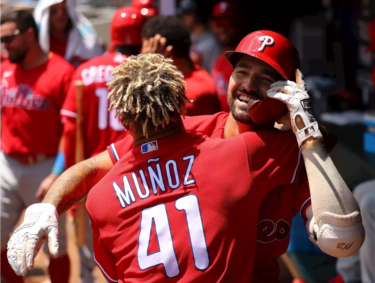 Nick Castellanos Homers After Overturned Call To Lead Phillies Past Braves