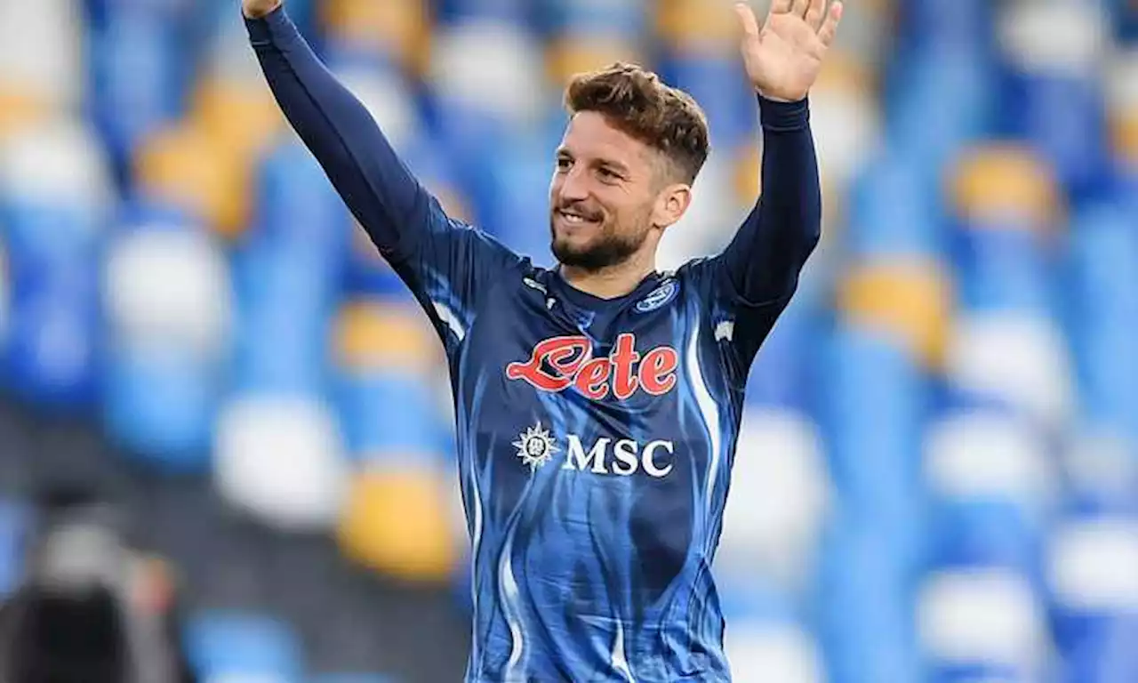 Mertens, l’addio da brividi: ‘Napoli, quanto ci siamo divertiti. Orgoglioso che mio figlio sia napoletano! Non è un addio…’