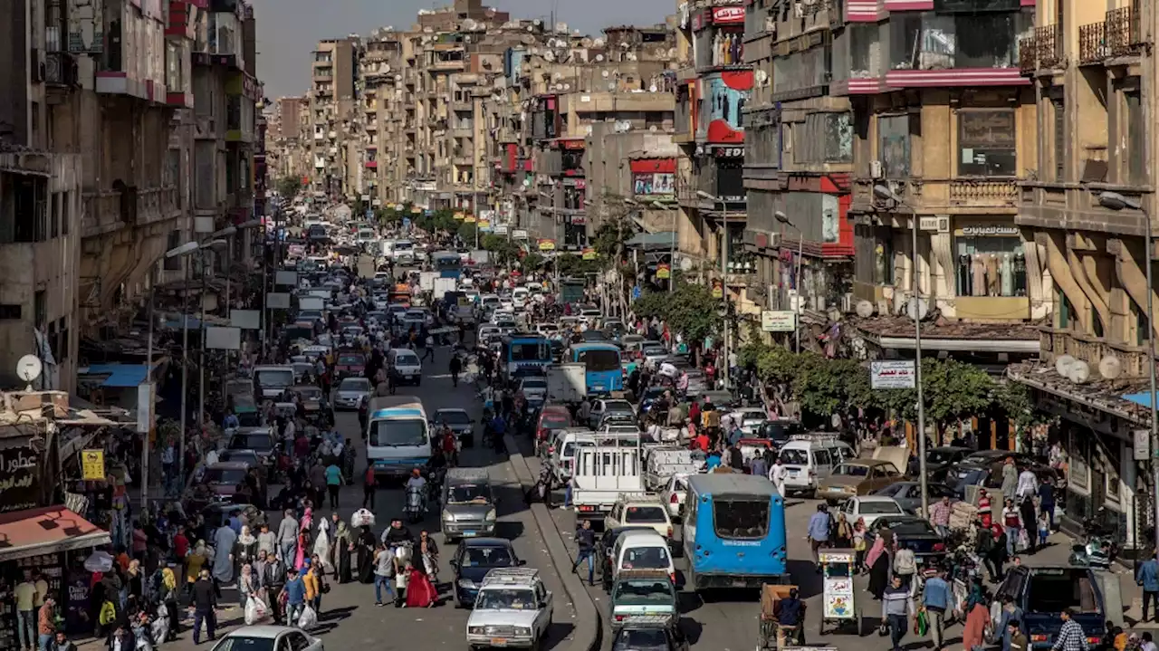 17 killed, 4 injured in vehicle collision in southern Egypt