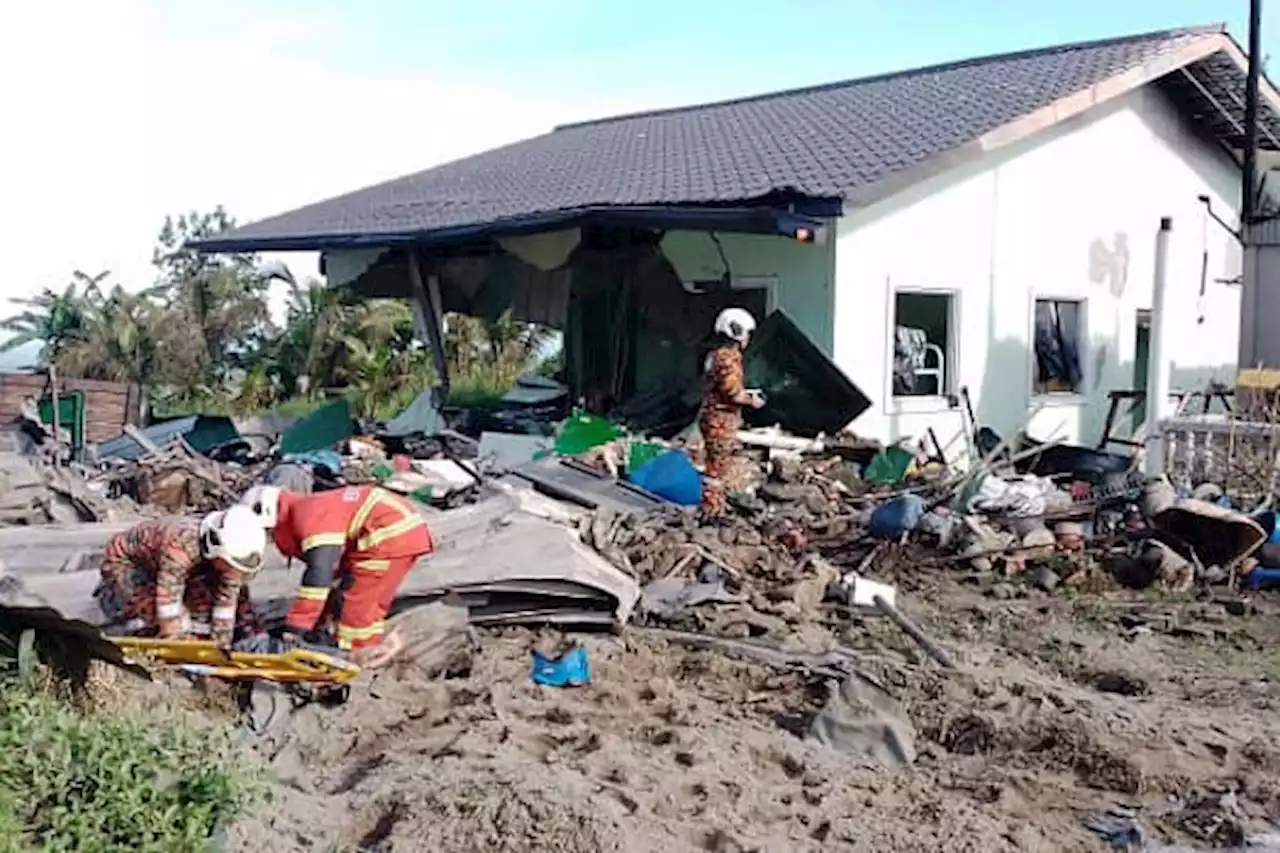 Family of nine unscathed after lorry rams into their house in Tuaran | Daily Express Online - Sabah's Leading News Portal