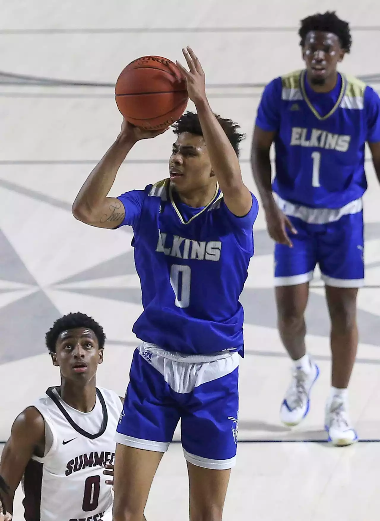 Ex-Elkins guard Chris Johnson commits to Kansas