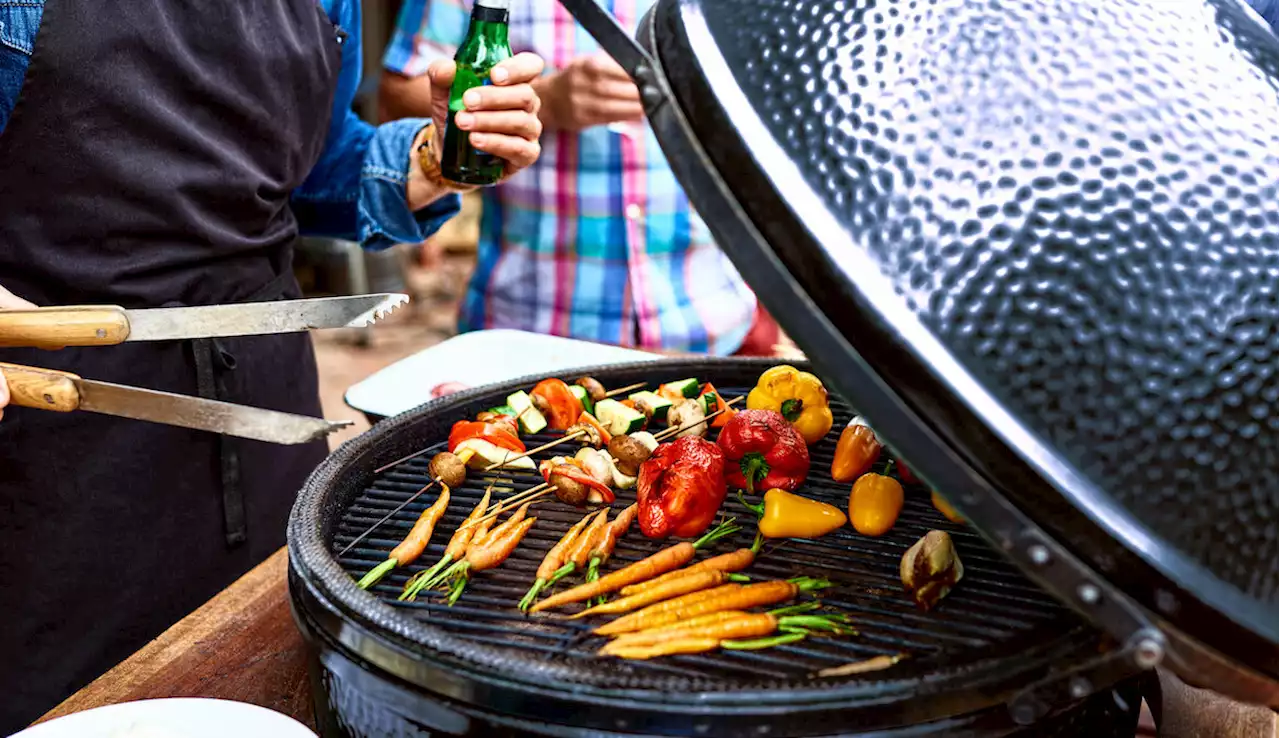 How To Clean Your Grill With a Potato To Keep It Nonstick | Well+Good