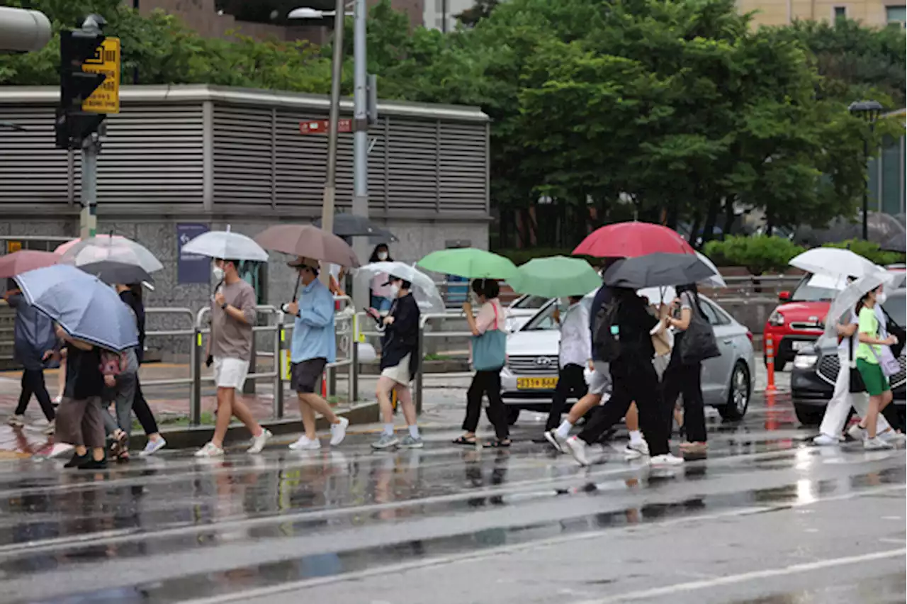 전국 흐리고 곳곳 비…수도권 최대 120㎜ 이상