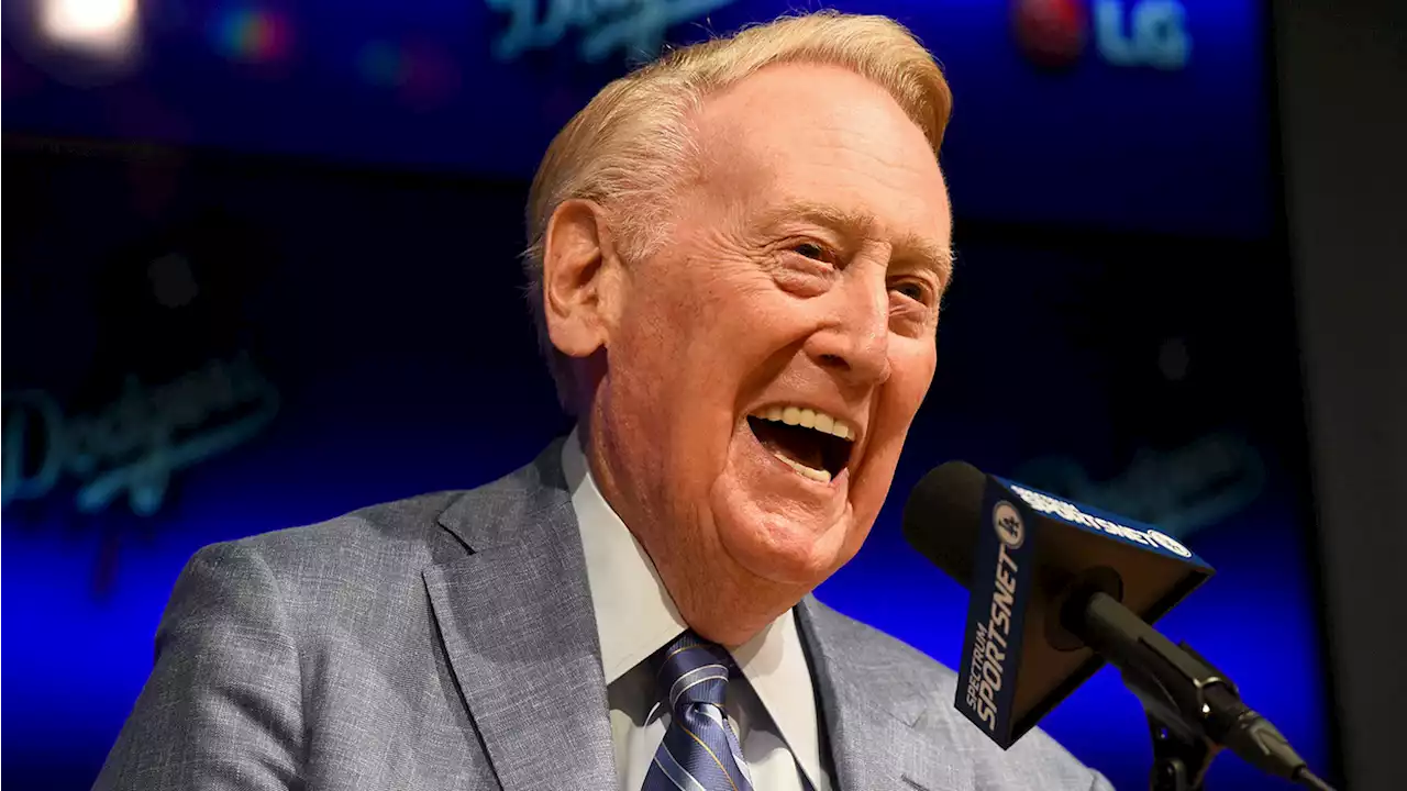 MLB World Mourns Death of Legendary Broadcaster Vin Scully