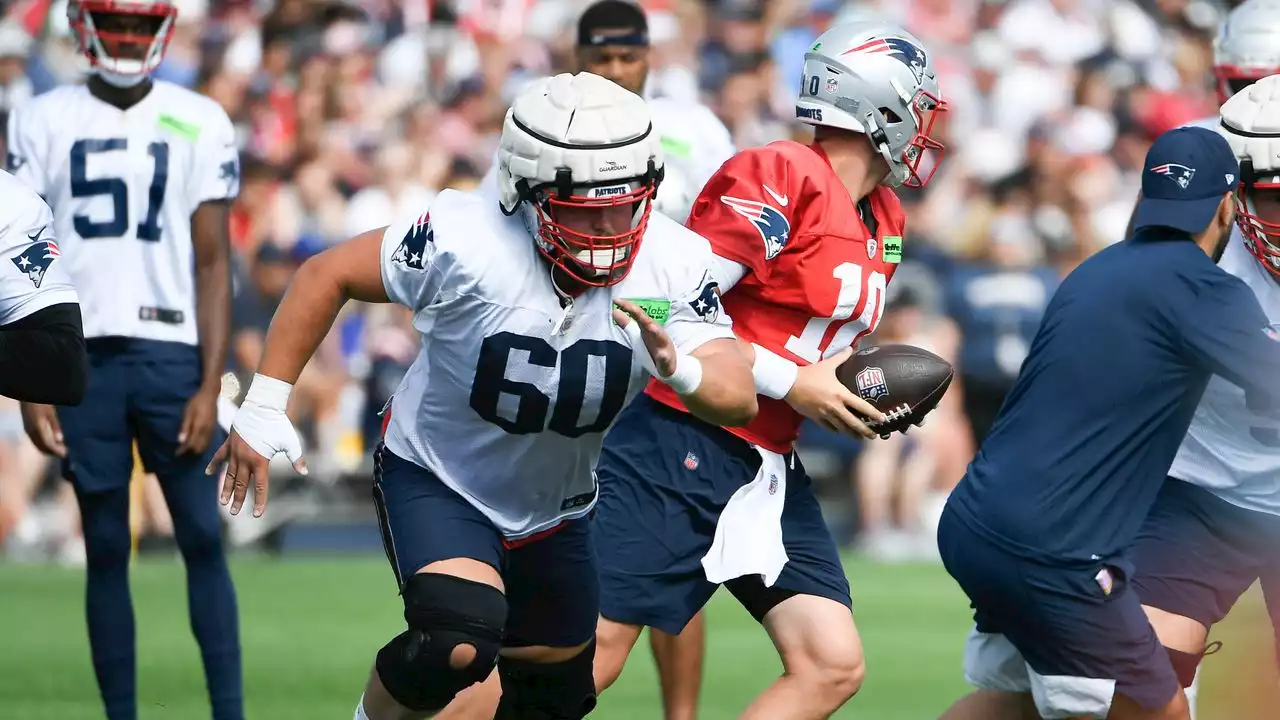 Patriots Provide First Glimpse at New ‘Streamlined' Offense