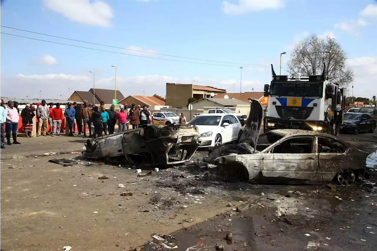 'We will identify those behind' Tembisa protests - MMC says political agenda cannot be ruled out | News24