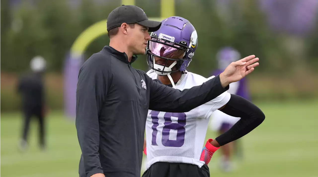 Vikings Training Camp: Veterans Leading Smooth Coaching Transition