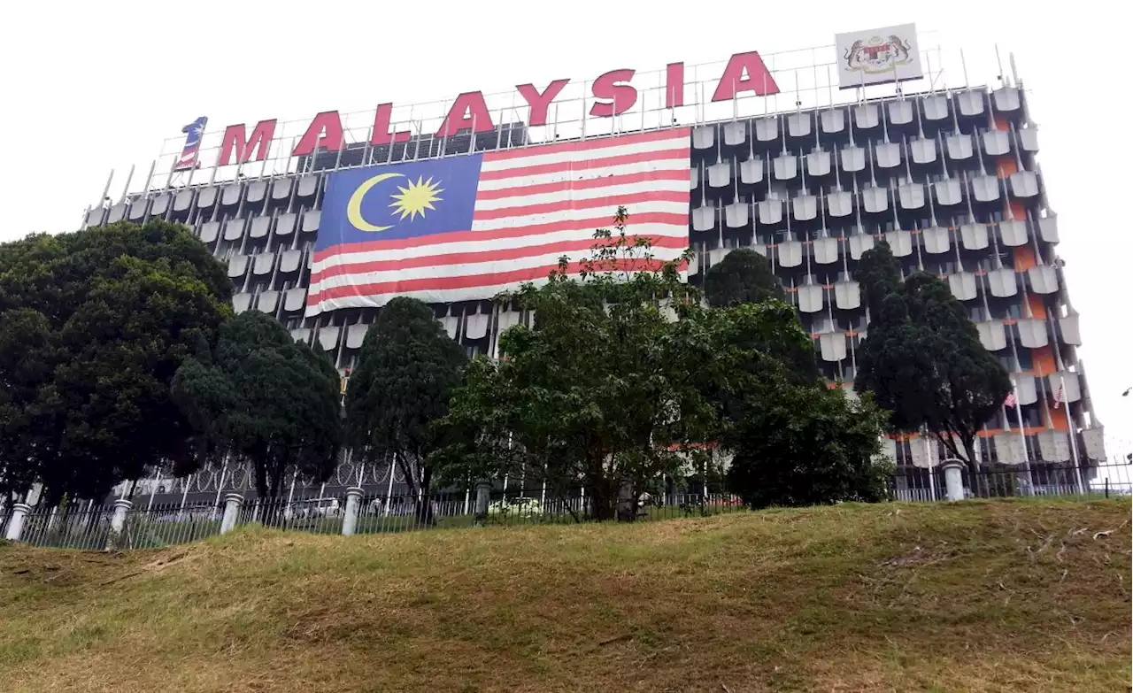 Auditor-General’s Report: Angkasapuri Complex redevelopment 'less satisfactory'.