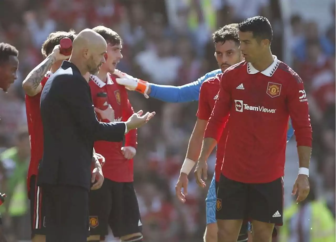 Soccer-Ten Hag slams Man Utd players for leaving Rayo Vallecano game early