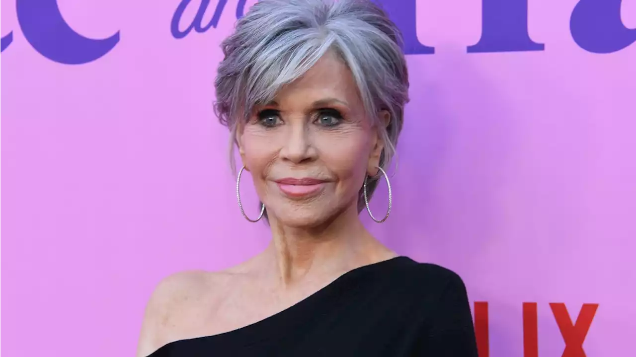 Jane Fonda Regrets Facelift and Warns Women to Stay Away