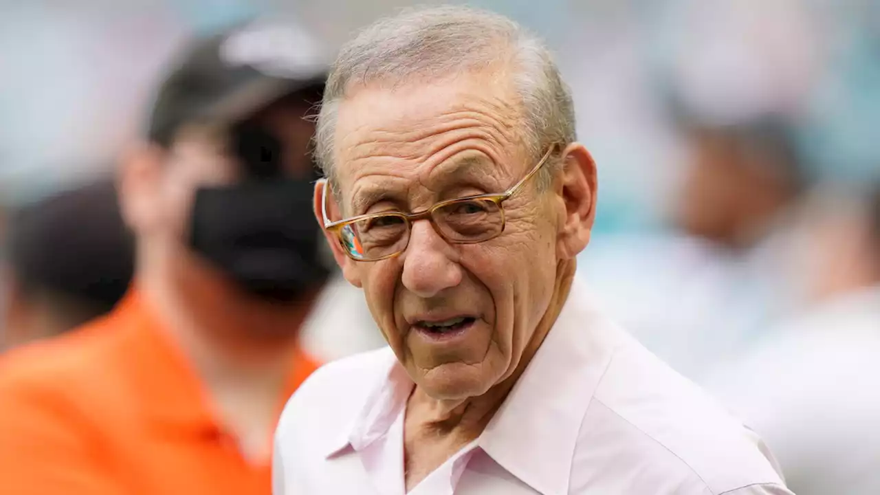 Perspective | Brian Flores’s honor saved Dolphins owner Stephen Ross from himself