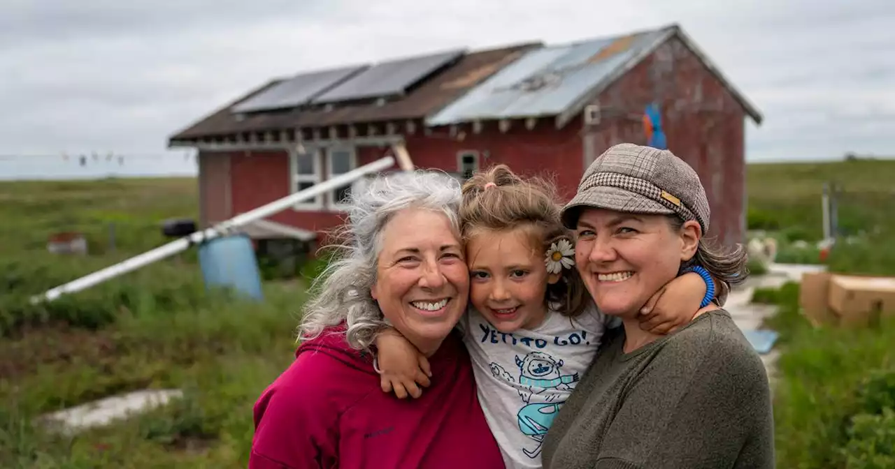 ‘A life on the mud’ for setnetter who fishes from Bristol Bay beach