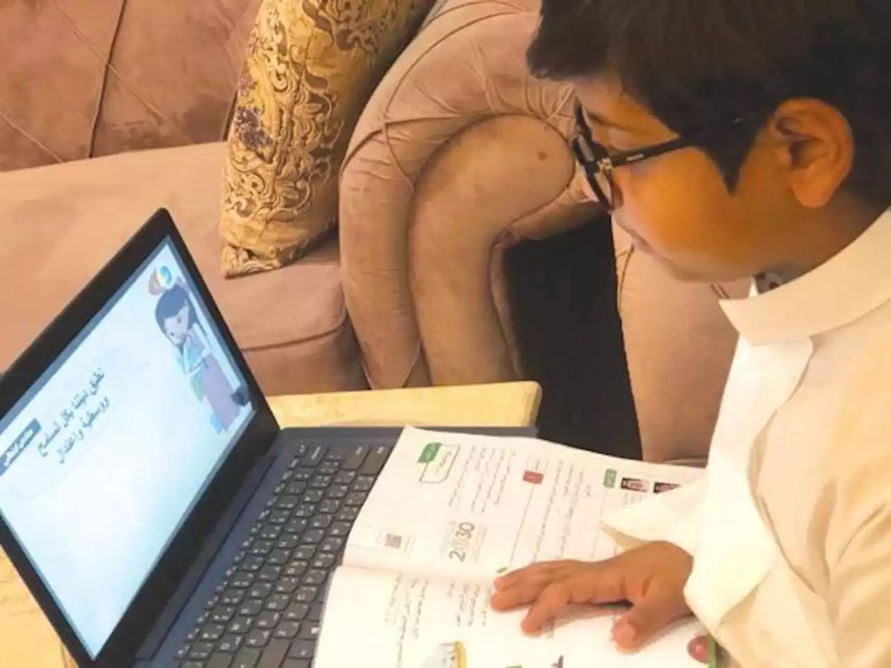 5 أجهزة هامة ليوم الطالب الدراسي.. المواصفات والمعايير