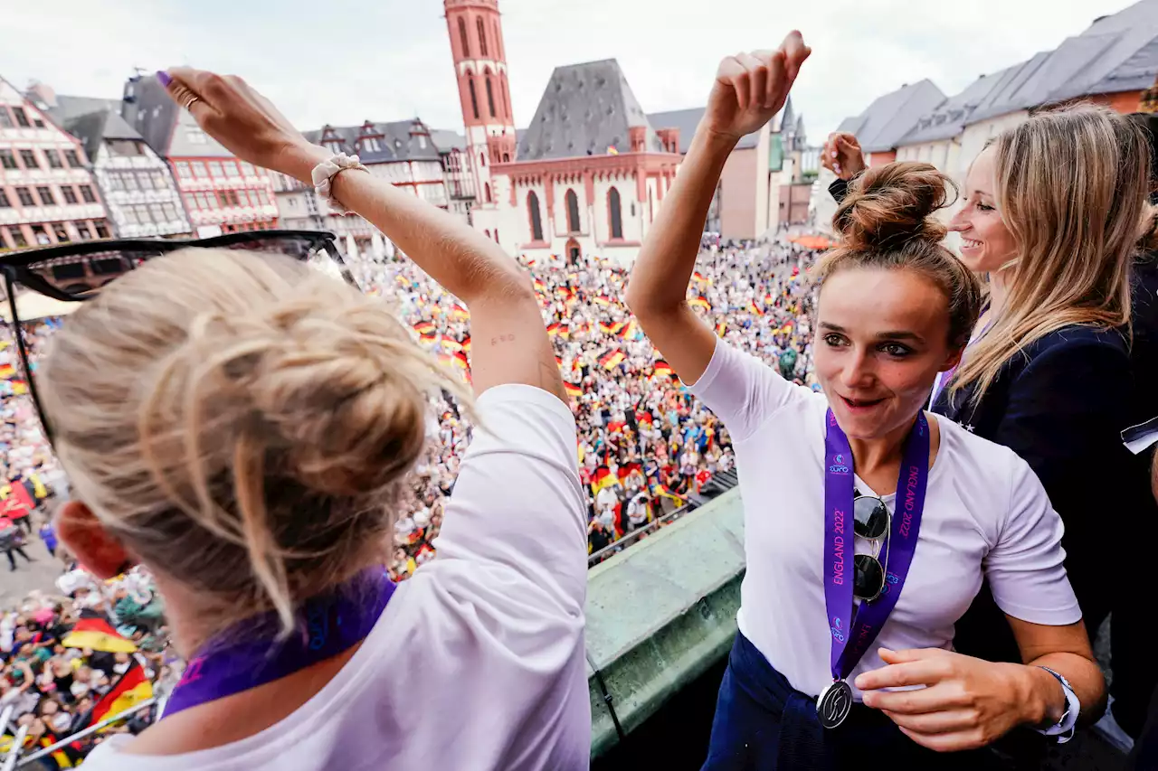 Frauenfußball - was bleibt vom Hype nach der EM?