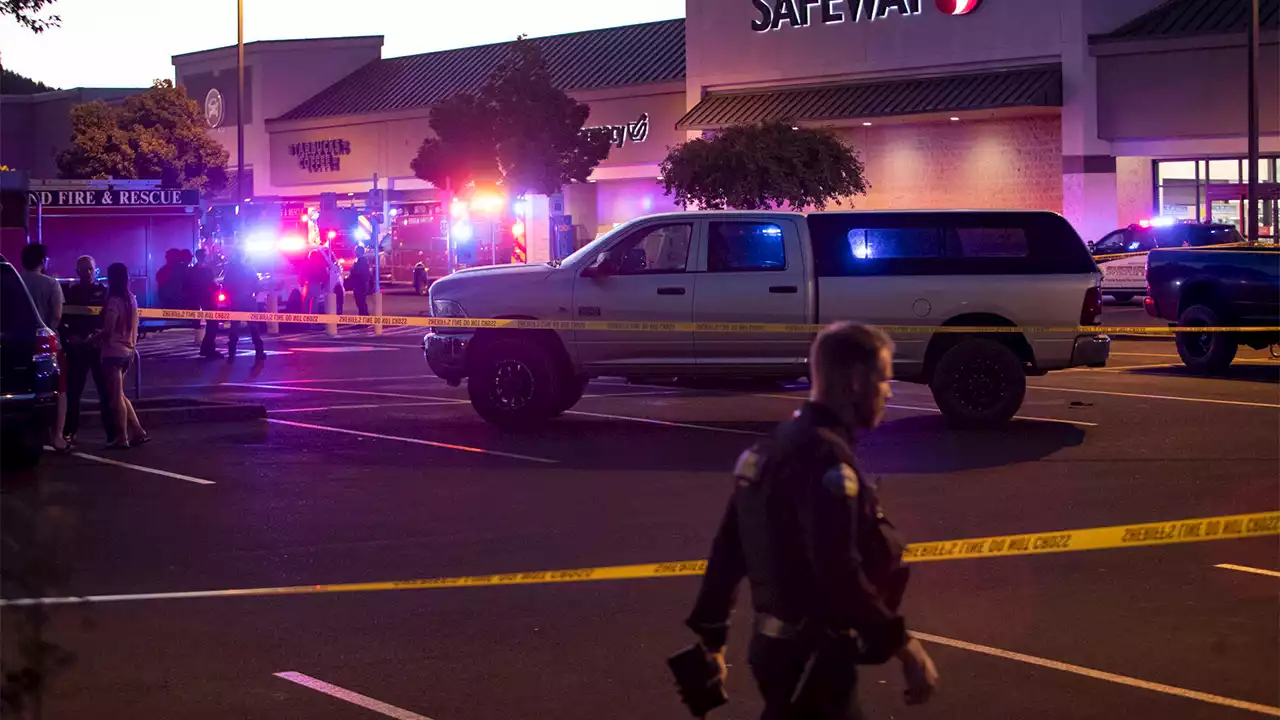 Bend, Oregon, shooting: 66-year-old Safeway employee tried to disarm shooter, may have saved lives, police say