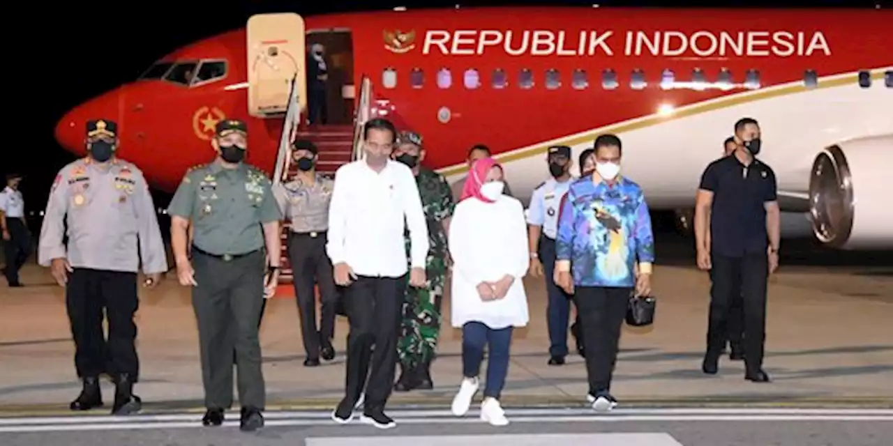 Presiden Jokowi Tiba di Papua, Rencana Kunjungi Jayapura dan Timika | merdeka.com