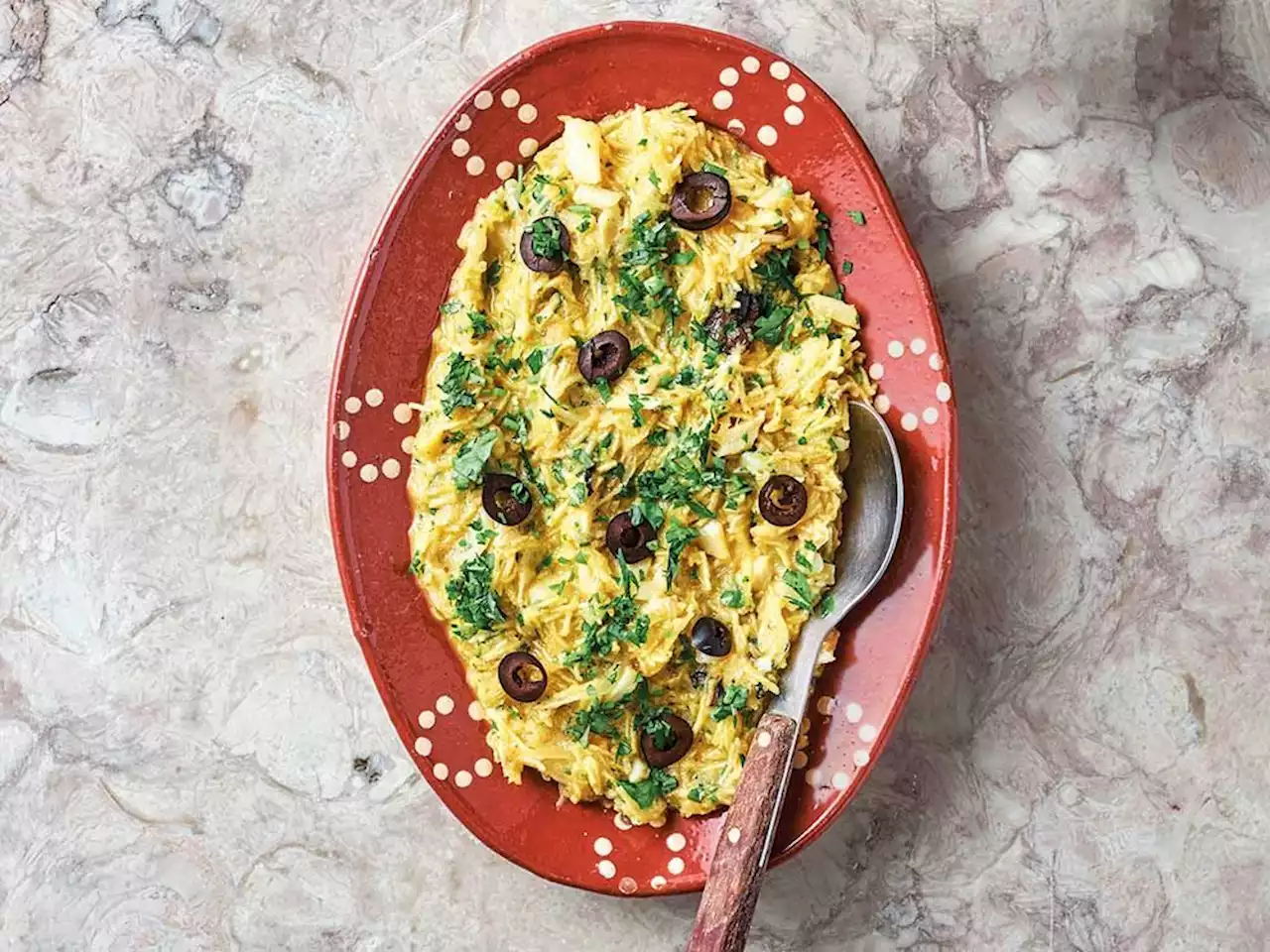 Cook this: Salt cod with eggs, onions and potatoes from Portugal, the Cookbook