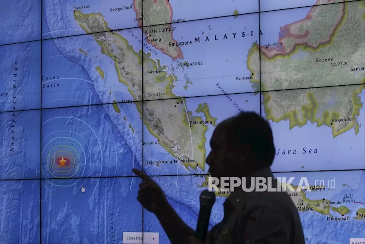 Jumlah Pengungsi Gempa M 6.4 Mentawai Bertambah Jadi 2.326 Jiwa |Republika Online