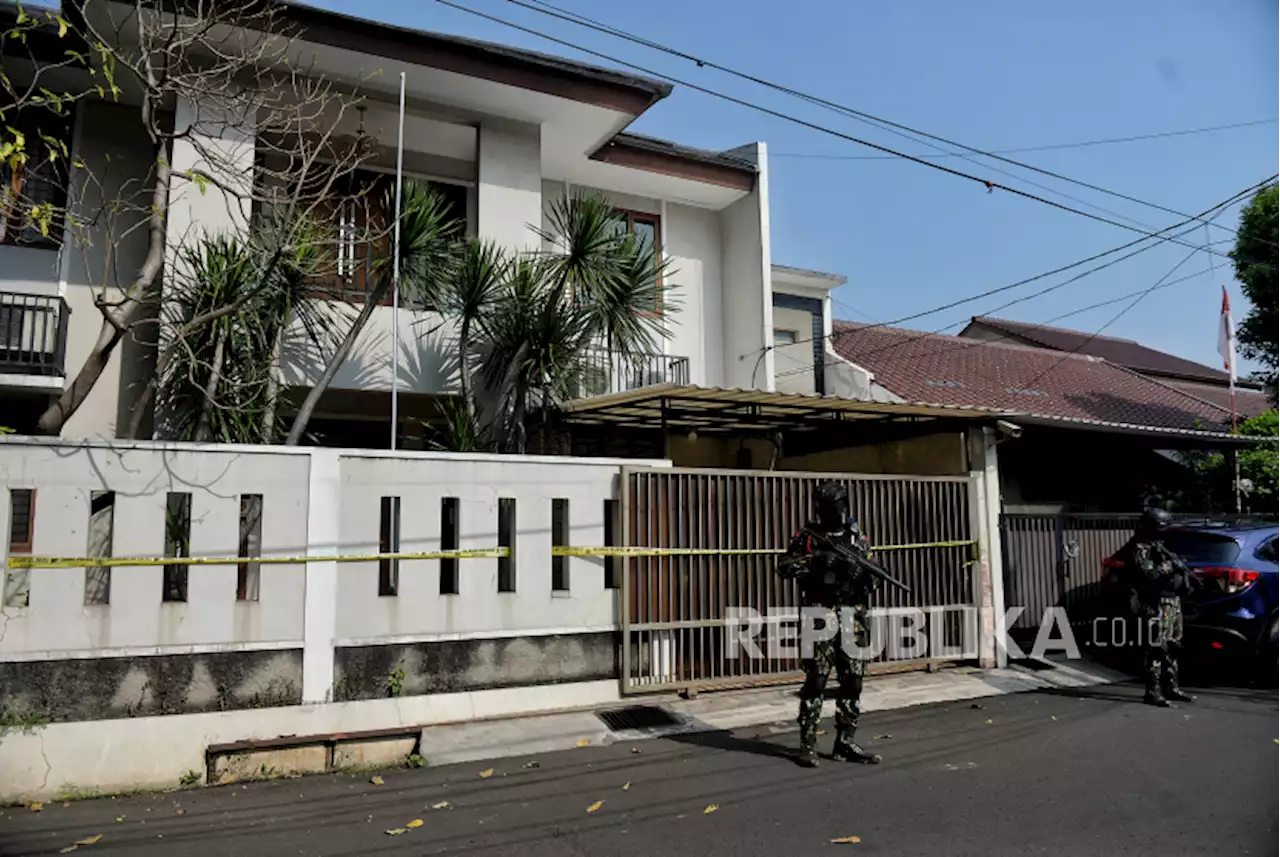 Rekonstruksi Pembunuhan Brigadir J Peragakan 78 Adegan |Republika Online