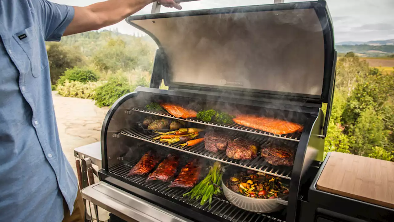 5 Grilling Essentials for the Perfect Labor Day Barbecue