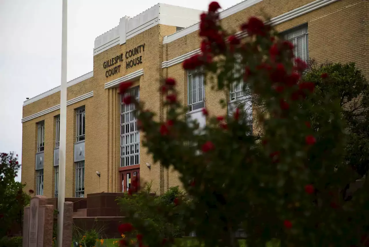 Fluoride dispute takes down Gillespie County elections office