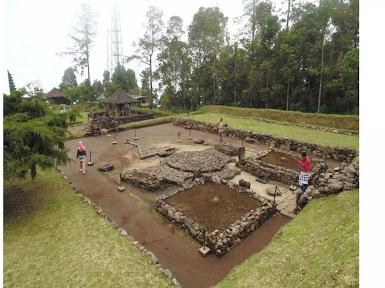 Candi Cetho Alami Kerusakan di Sejumlah Bagian