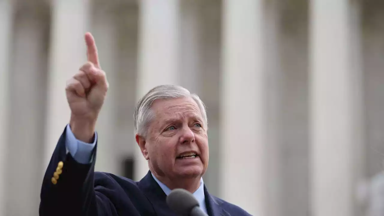 Lindsey Graham Says Trump Loyalists Will React Violently if Former President Is Indicted