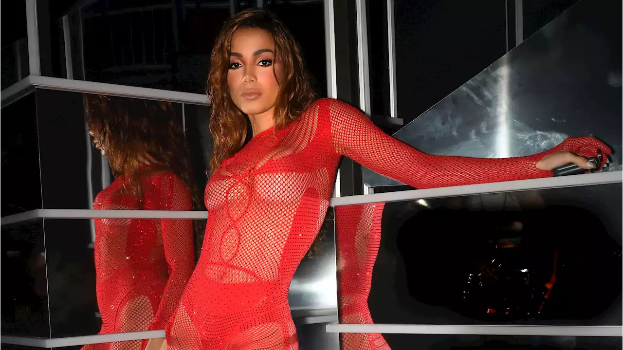 Anitta’s Fiery VMAs Wardrobe Was an Ode to Brazil