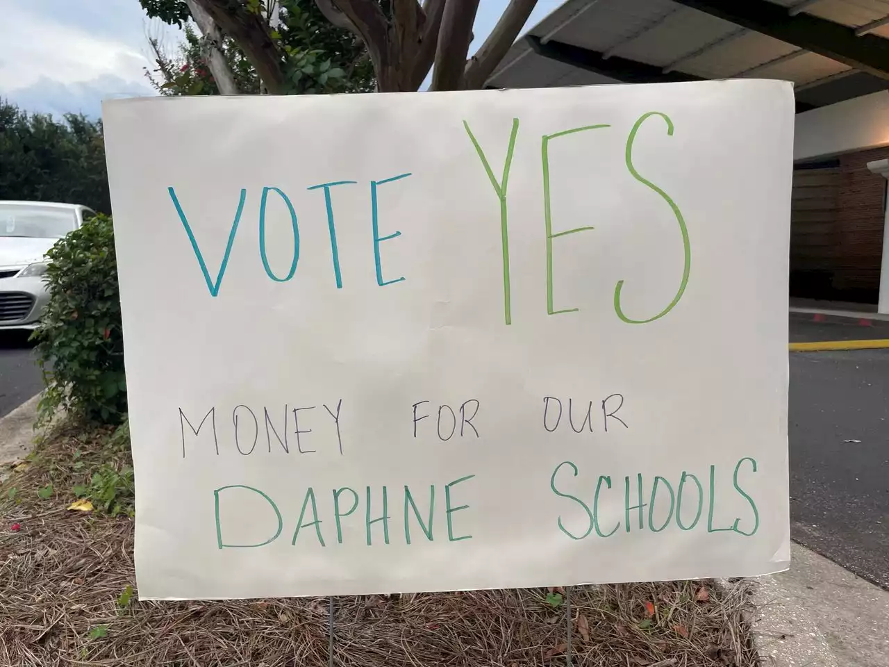 Daphne voters back property tax increase for its schools