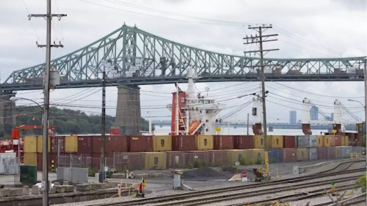 Canadian GDP rose 3.3% in Q2 while signaling waning momentum - BNN Bloomberg