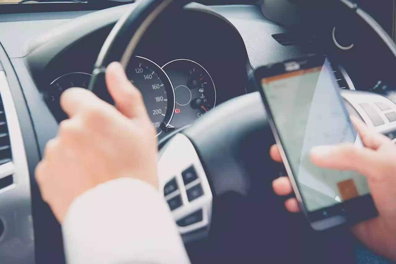 More people are using their phones while driving, ICBC says