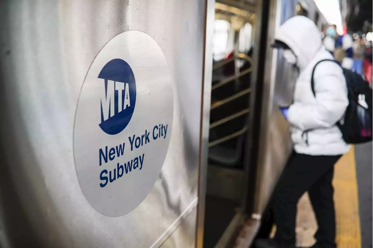 Teen loses arm while subway surfing in New York City