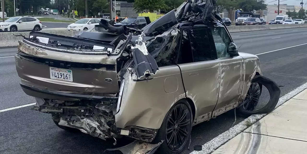 New Range Rover Demolished After Falling Off Transporter